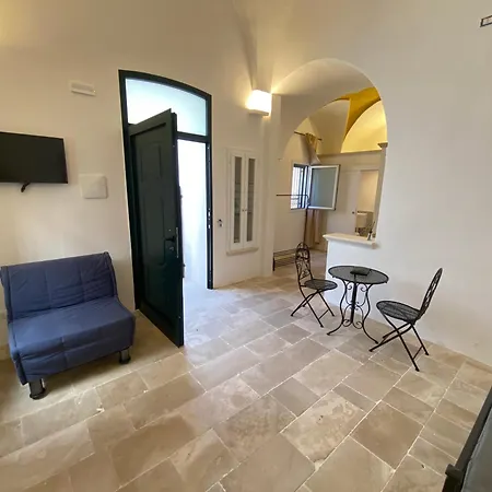 Centro Castrignano * קסטריניאנו דל קאפו